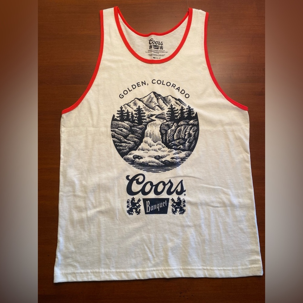 New Coors Banquet Men’s Tank- Size Small- Beige w/Red Trim- NWT!
